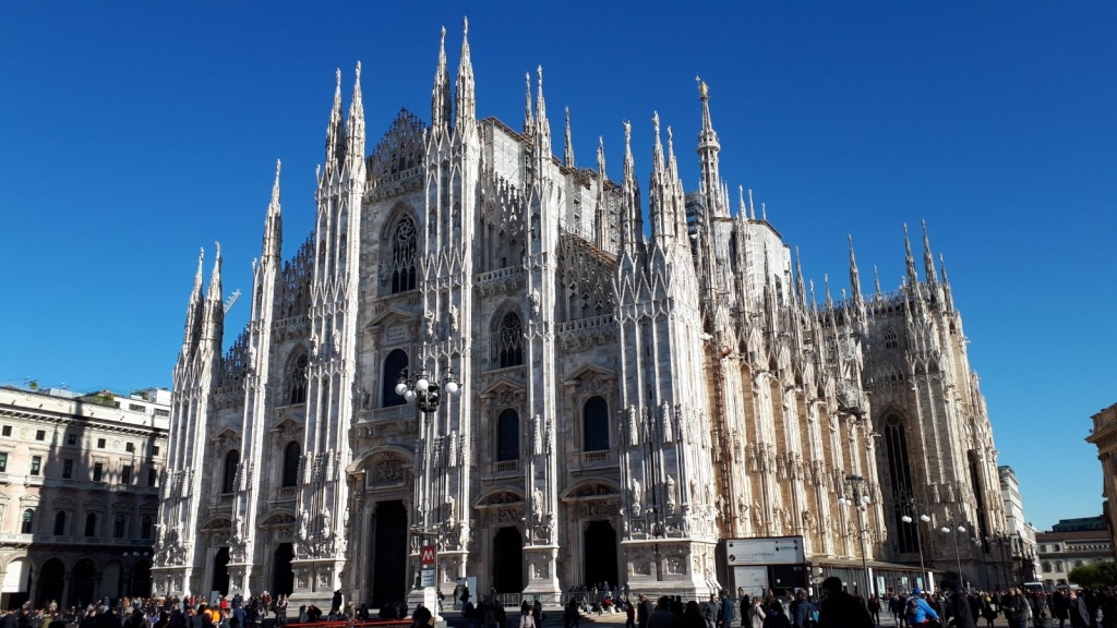 El Duomo de Milán. No solo Gótico…